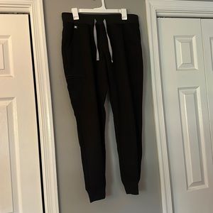 BLACK JOGGER FIG SCRUBS